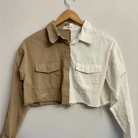 Stylish Two-Tone Crop Top in Tan and White - Picture 1 of 4